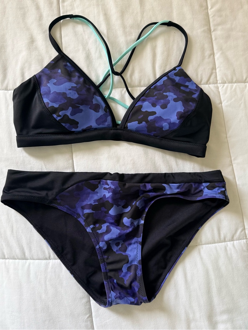 Athleta Freestyle Camo Bikini Set Size Small